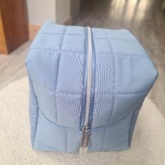 Blue makeup bag. Can post for 1.65e. 2 available