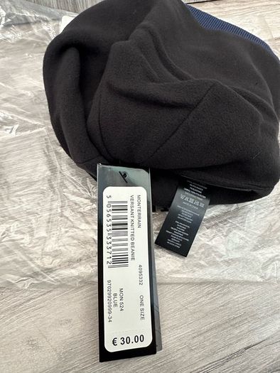 BNWT Monterrain Beanie Hat