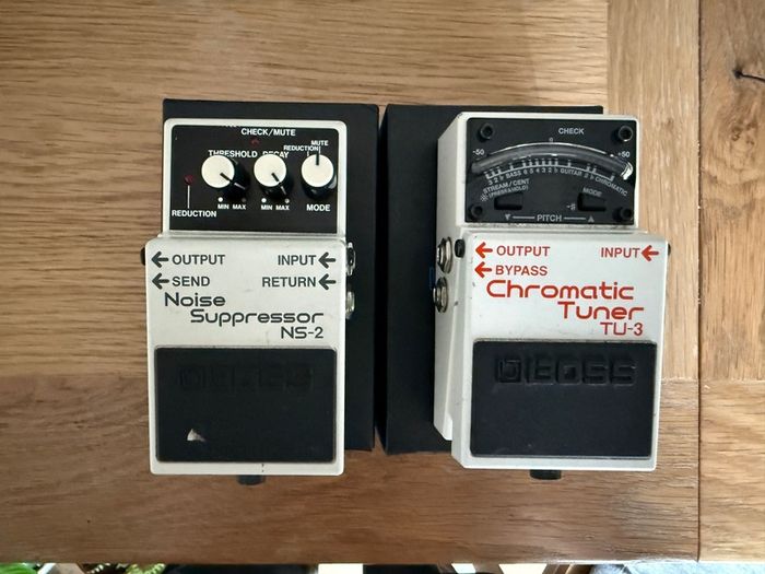Boss TU-3 Chromatic Tuner & Boss NS-2 Noise Suppressor