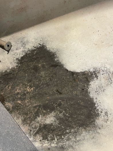 Cast Iron Bathtub