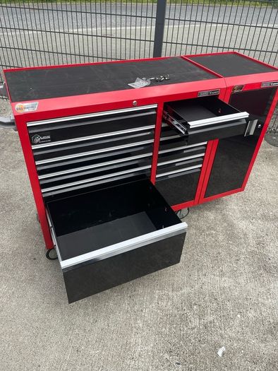 Mobile tool chest