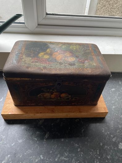 Vintage sweet tin