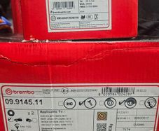 Mk6 Golf Brembo front brake pads and discs