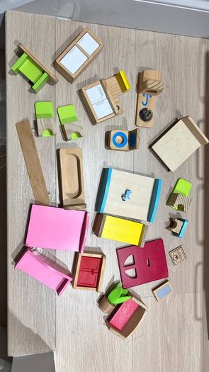 kids playroom toys (doll house, vanity & kitchen)
