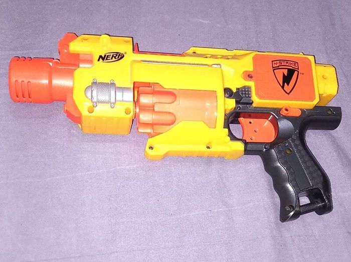 NERF N-Strike Barricade RV-10
