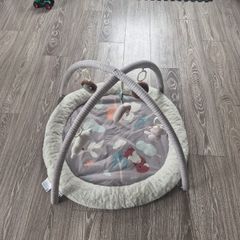 redkite activity mat