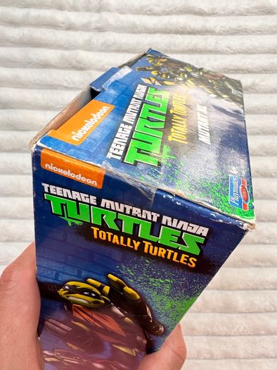 Teenage Mutant Ninja Turtles TMNT Totally Turtles Mutant XL Michelangelo Action Figure approx. 27 cm. Damaged Box Please see photos
