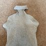 Women grey sweater Image 3