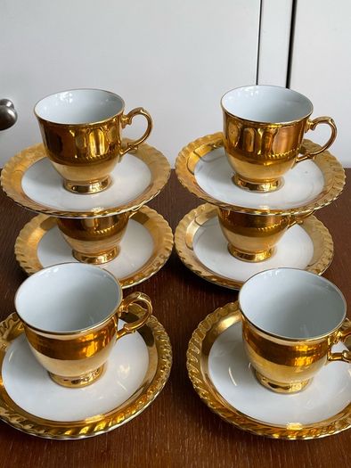 Gold coffee cup and saucer by TK Thun