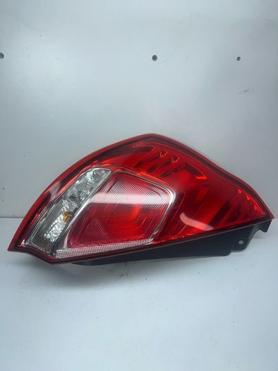 2015 Ford Fiesta N/s Passenger Rear Tail Light C1bb-13405-ae A2l16b3s