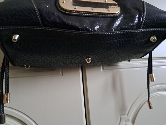 Guess Bag
