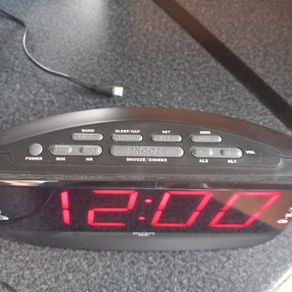 BUSH, electric clock & radio with alarm