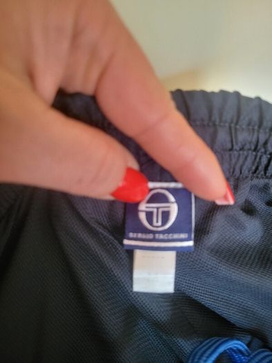 Sergio tacchini mens tracksuit size M. In very good condition.
