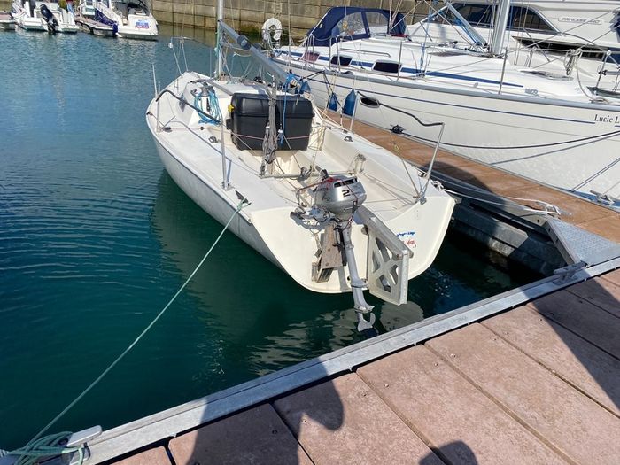 Hunter Formula One Sail Boat
