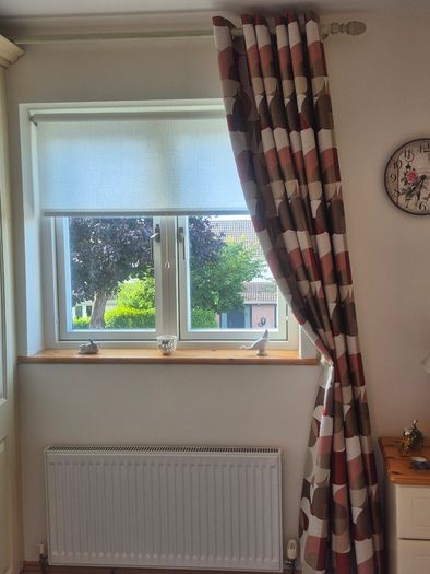 Brand New curtain 90" x 90" (229cm x 229cm)