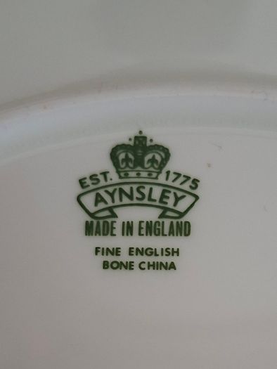 Aynsley Cake / Serving plate