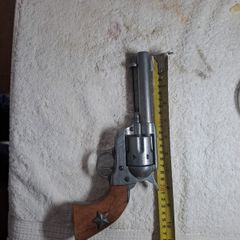 Colt 1873 Replica.