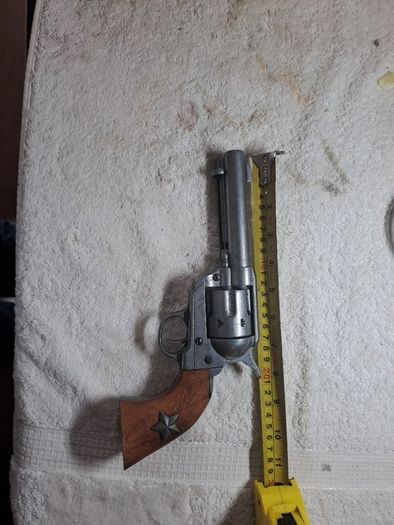 Colt 1873 Replica.