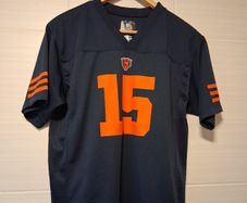 Chicago Bears Jersey. Official NFL Merch Bears Jersey. Youth Large Age 14 To 16 Years. Same As Mens Size Small.