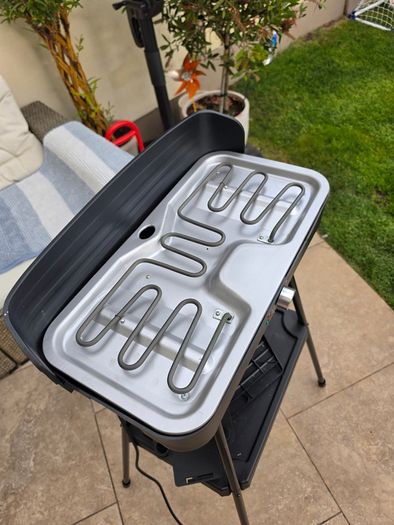 Electric barbecue