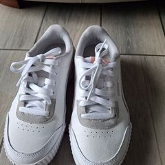 Puma sneakers