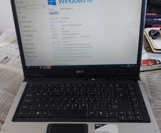 Vintage Acer Aspire. 5612 WLMi, Intel Core Duo Processor, CPU T2300, 1.66GHZ, 32 bit,  2GB Ram, Windows 10, Microsoft Edge, Chrome and VCL