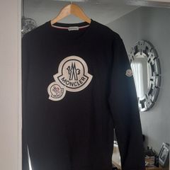 Moncler jumper as new Size large