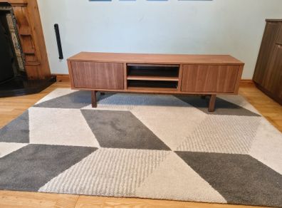 IKEA tv bench