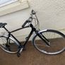Giant escape3 Large hybrid 28 inch wheels 21 speed 21 inch frame mudguards back carrier Image 5