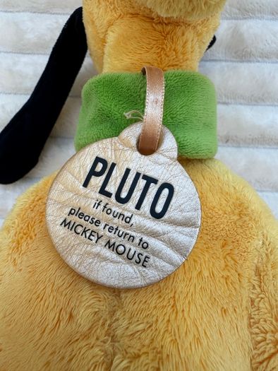 Disney Pluto Plush Doll Stuffed Animal Toy Official Store approx. 45 cm. his neck is too loose Tag is damaged Please see pictures