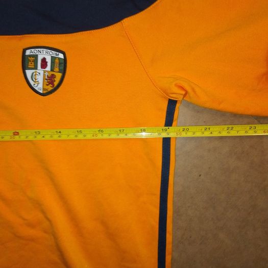 Antrim (S) GAA Half Zip Sweatshirt O'Neills Jumper Pullover Sweater Gaelic Football HurlingUlster Yellow Aontroim Small