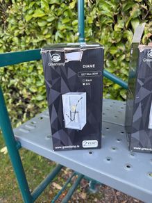 4 outdoor Lights