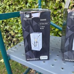 4 outdoor Lights