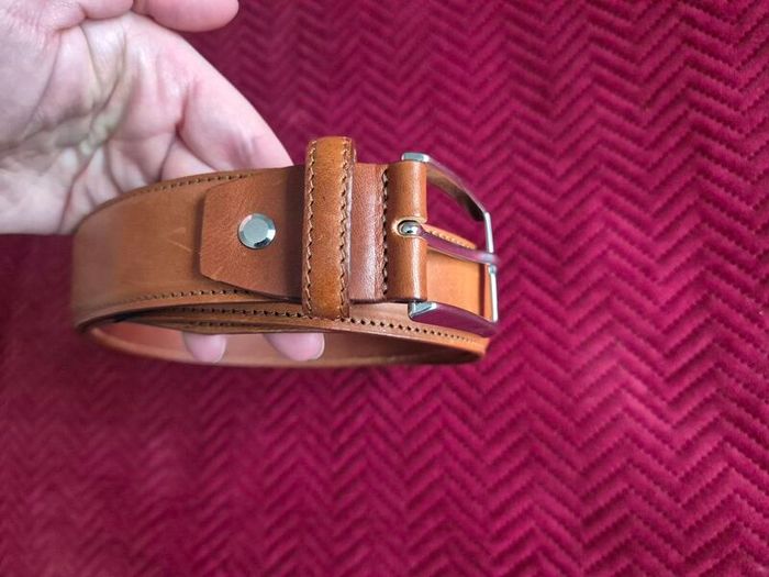 Michaelis brown leather belt