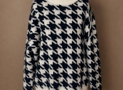 Primark Black & Cream Houndstooth Jumper, Size M