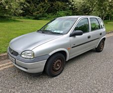 Very Low Milage 1litre Opel Corsa