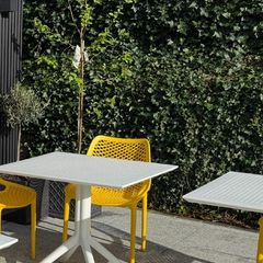 Square tables white 80x80cm
