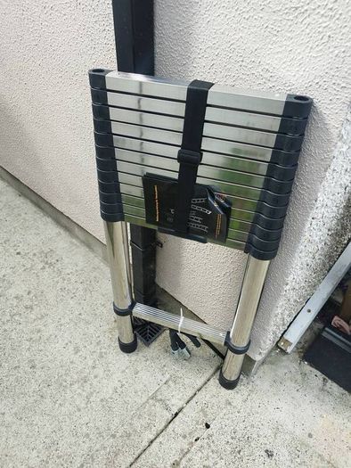 Telescopic ladder