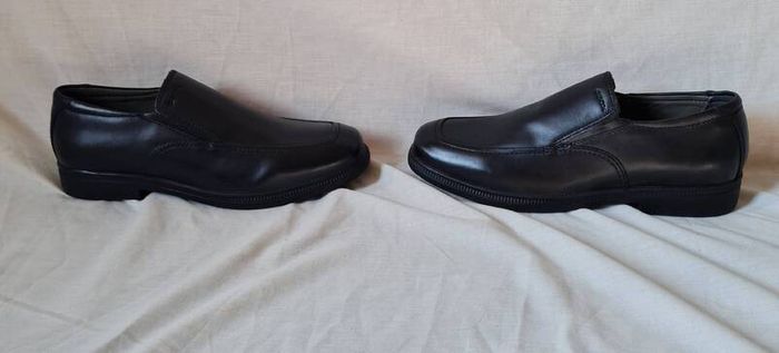 Geox brandolf slip on loafers Size 6 eu 39 Black leather Brand new