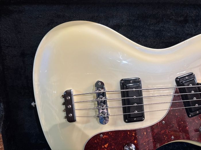 Mosrite Custom '65 Bass 1990's