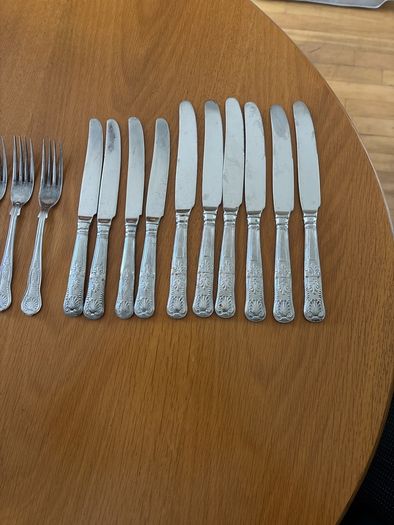 stainless steel knives& Forks