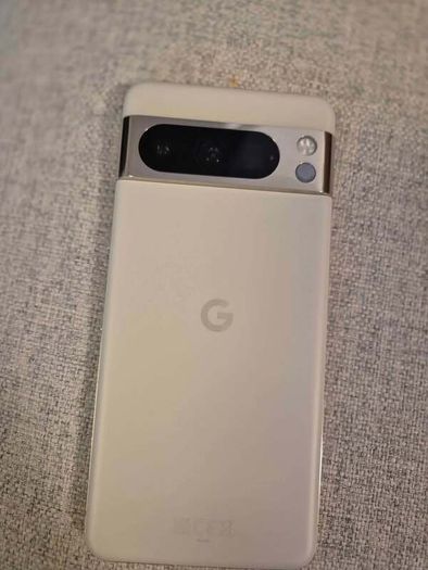 Google Pixel 8 Pro (Porcelain) - 128GB