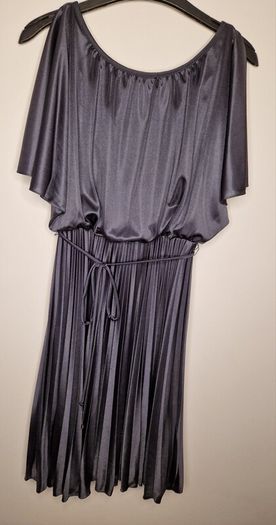 Stunning Betsy&Adam Dress