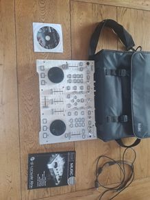 (51908-3) Hercules RMX DJ Controller