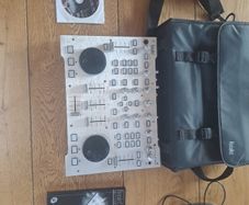 (51908-3) Hercules RMX DJ Controller