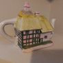 Novelty teapot Image 2