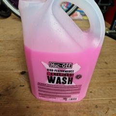 Muc-off waterless wash