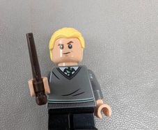 LEGO Harry Potter Draco Malfoy Mini Figure (Grey Sweater) as Child with Wands