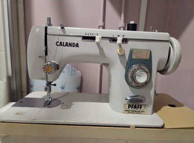 Pfaff Calanda vintage sewing machine