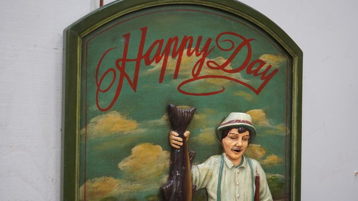 Vintage 3D Wall Plaque - Happy Day Fisherman